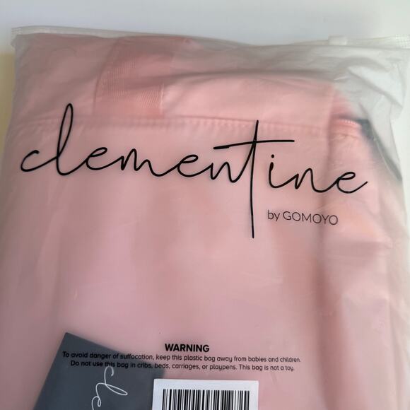 NEW Pink Duffel Weekender Tote Bag by Clementine - Picture 3 of 12